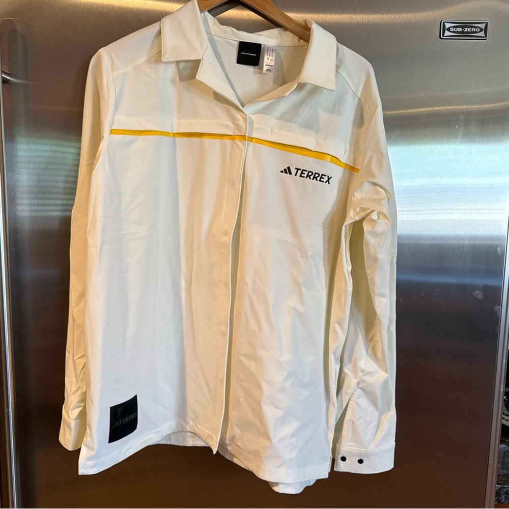 NWT Adidas/Terrex, Women’s Large shirt performance collab w/National Geographic